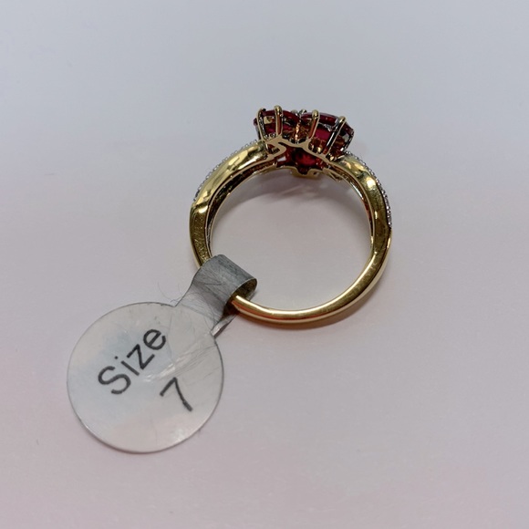 NWT Ruby Yellow gold Ring size 7 - Picture 8 of 16
